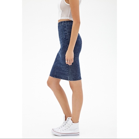XXI FOREVER | Denim Pencil Skirt - Picture 3 of 7